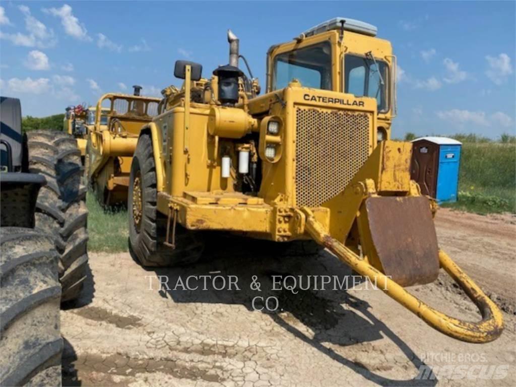 CAT 627B Skrēperi
