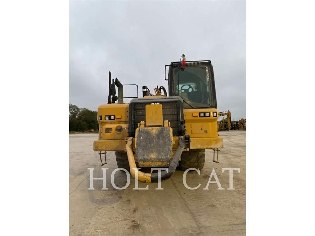 CAT 627K Skrēperi