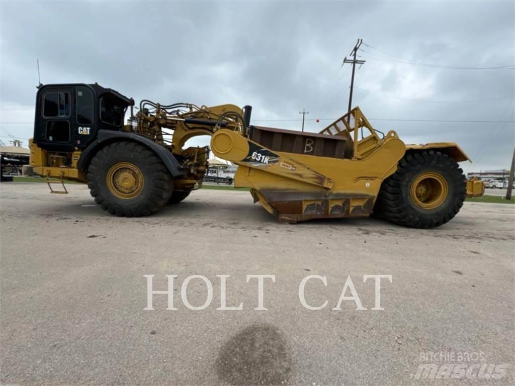 CAT 631K Skrēperi