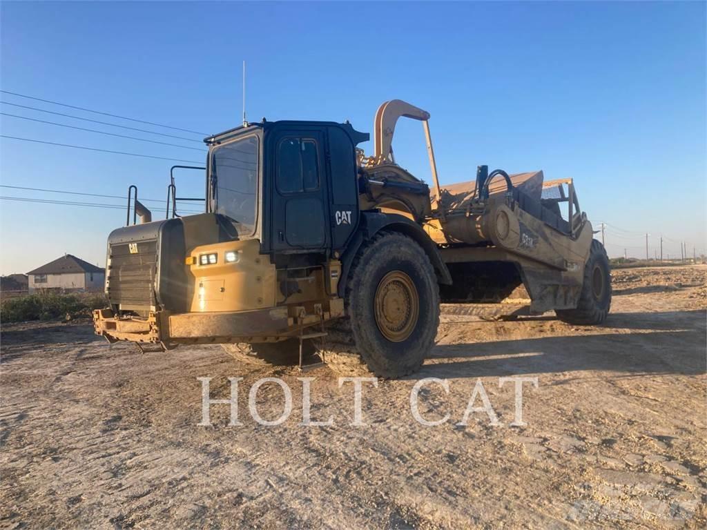 CAT 631K Skrēperi