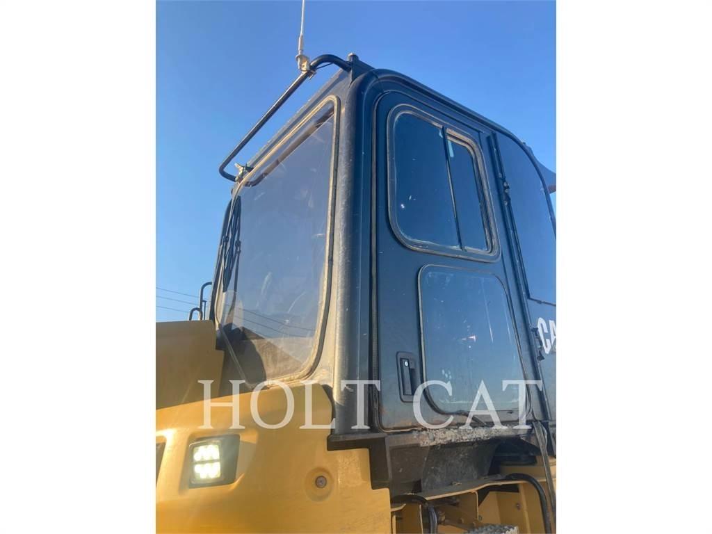 CAT 631K Skrēperi