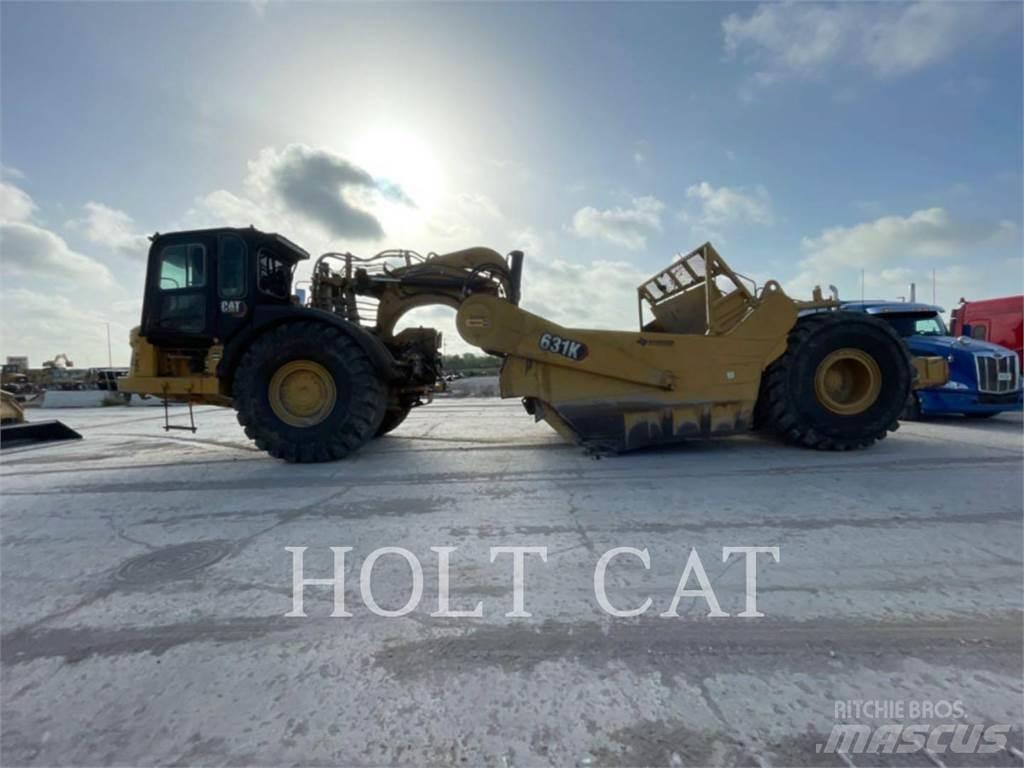 CAT 631K Skrēperi