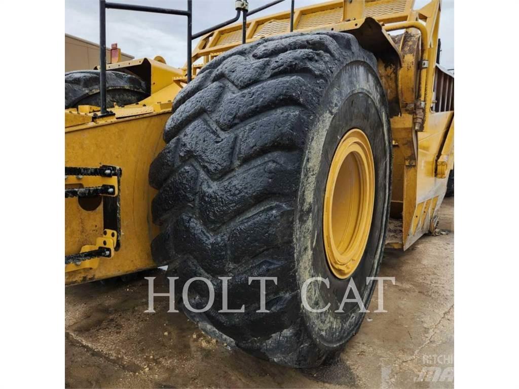 CAT 631K Skrēperi