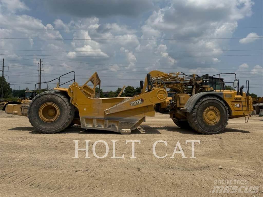 CAT 631K Skrēperi