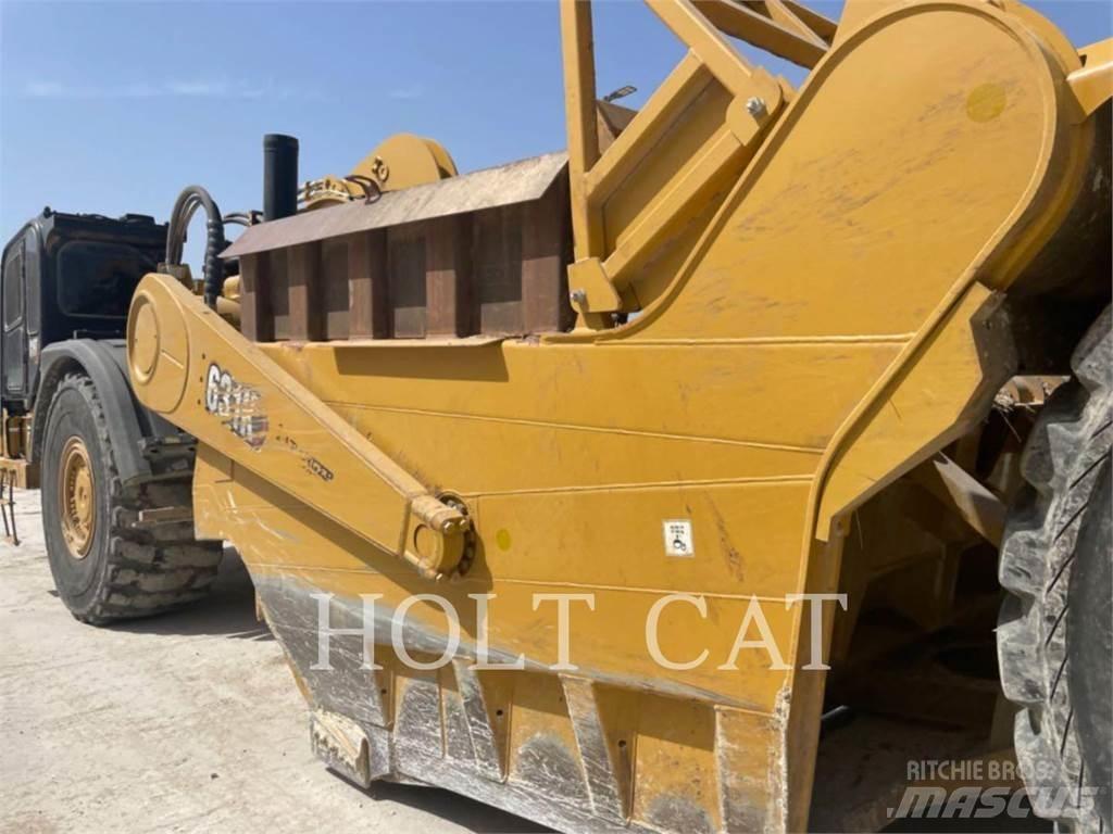 CAT 631K Skrēperi