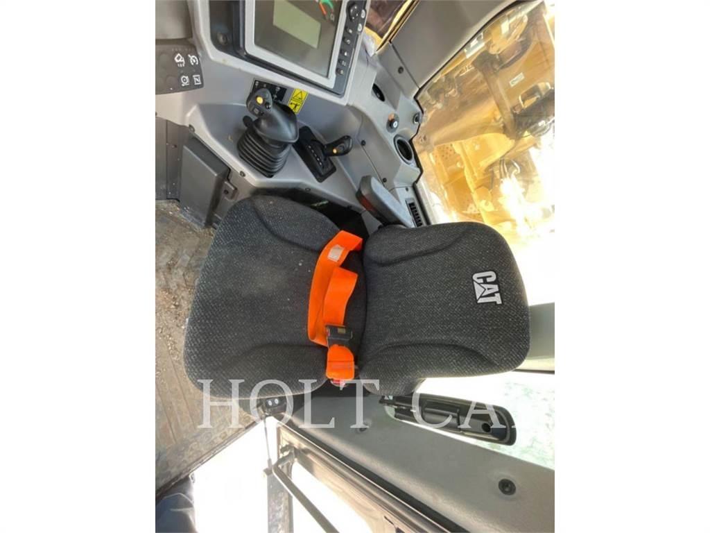 CAT 631K Skrēperi