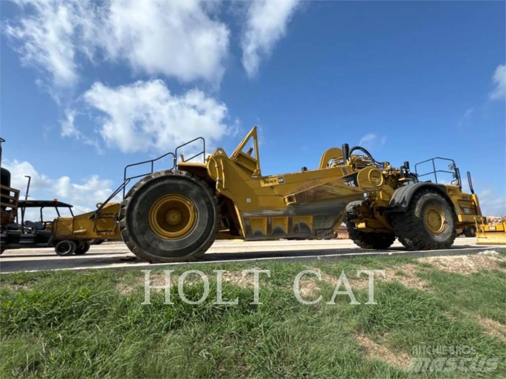 CAT 631K Skrēperi