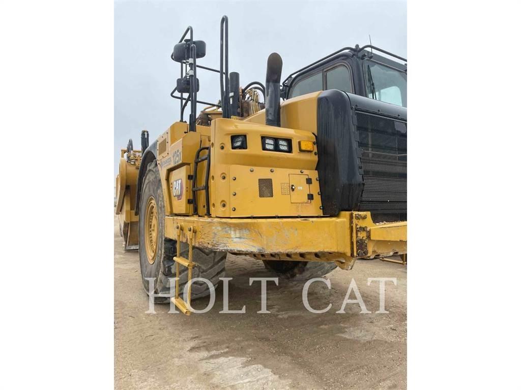 CAT 631K Skrēperi