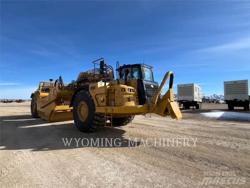 CAT 637 Skrēperi