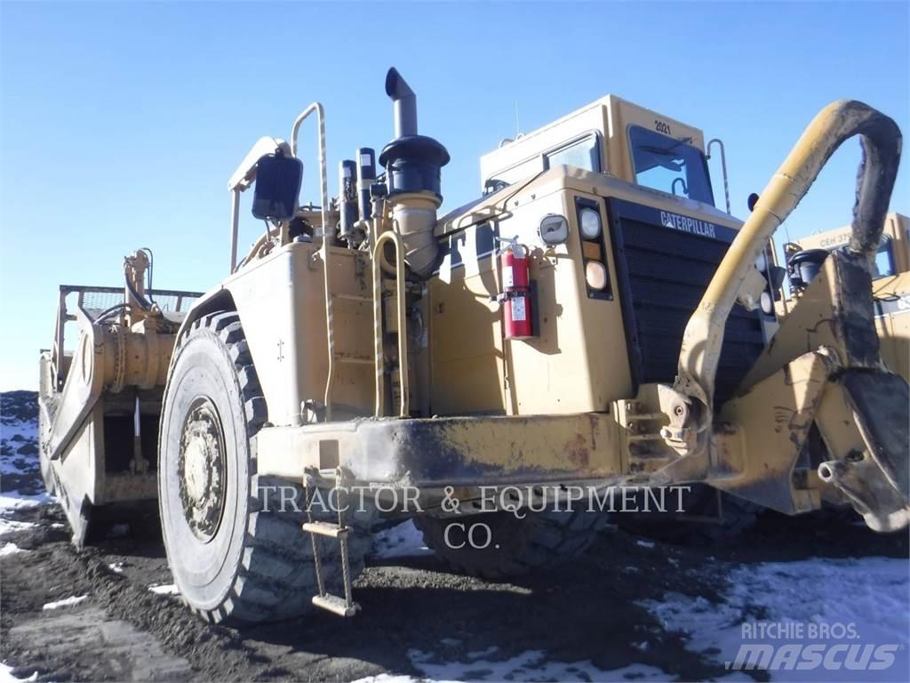 CAT 637G Skrēperi