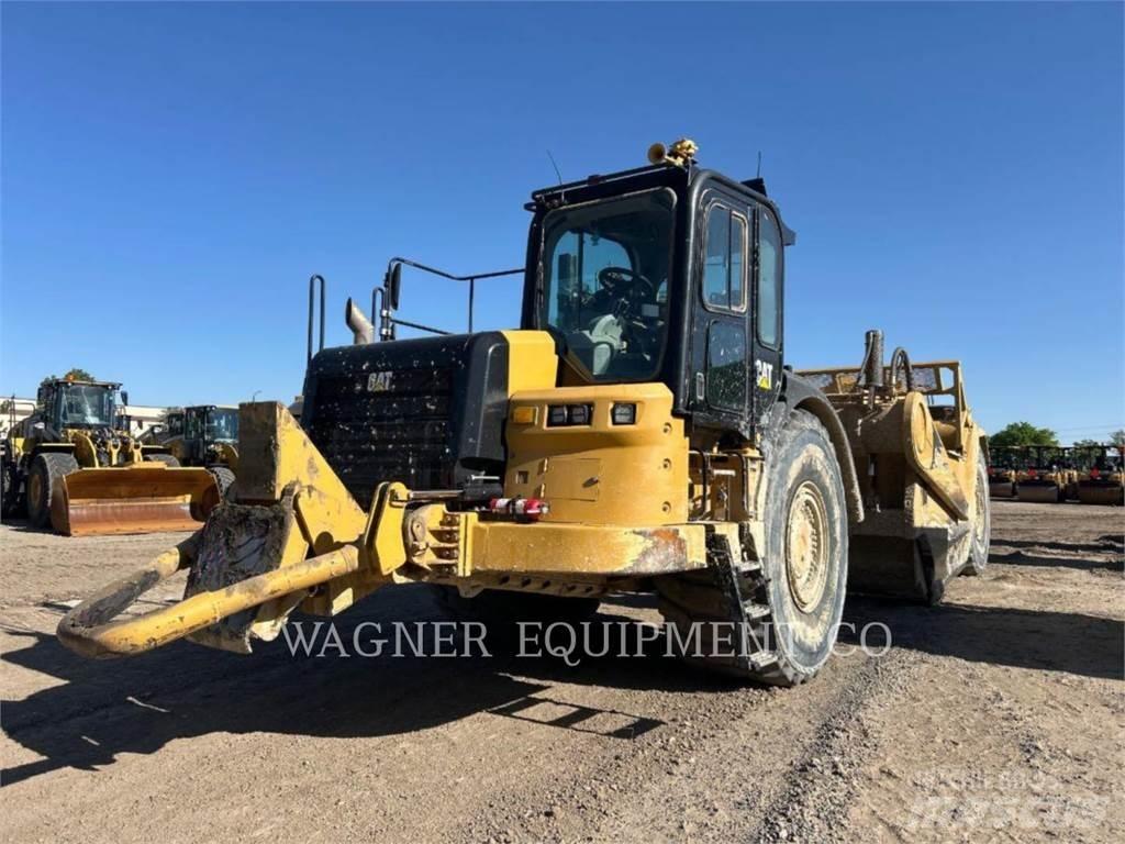 CAT 637K Skrēperi