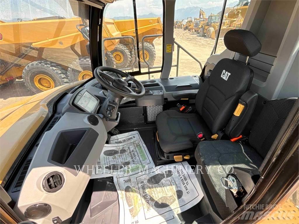 CAT 725 Artikulētie pašizgāzēji