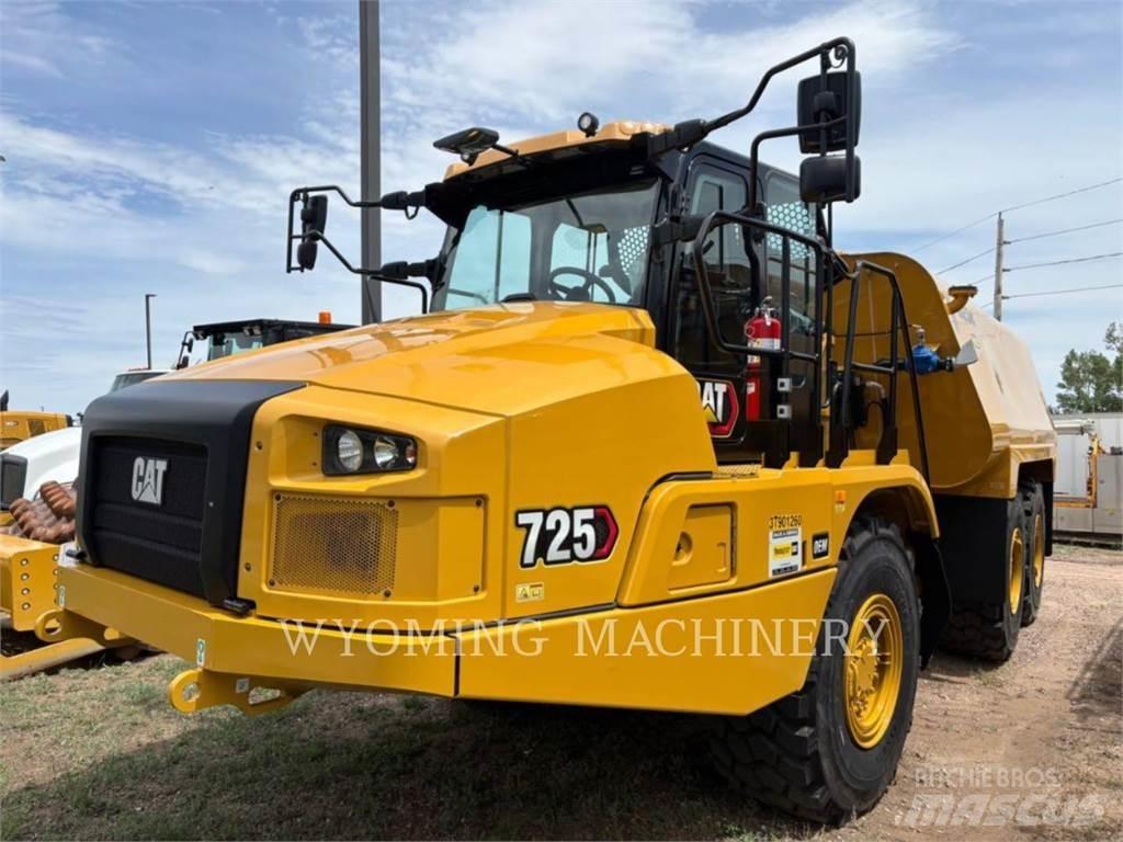 CAT 725 Artikulētie pašizgāzēji