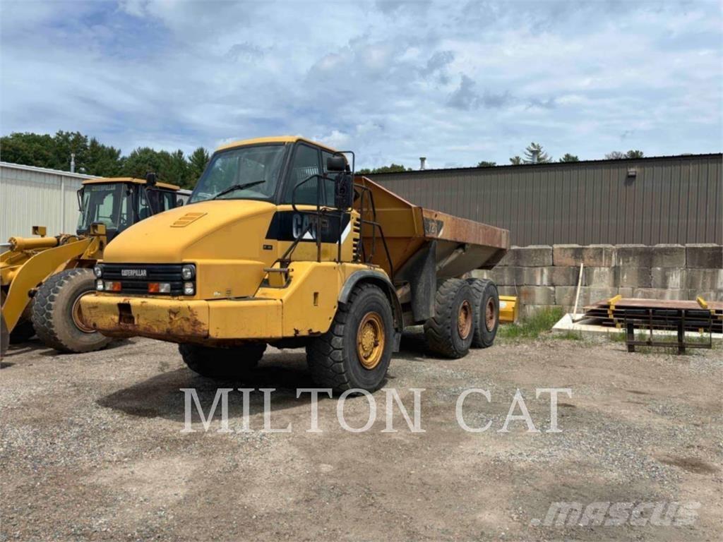CAT 725 Artikulētie pašizgāzēji