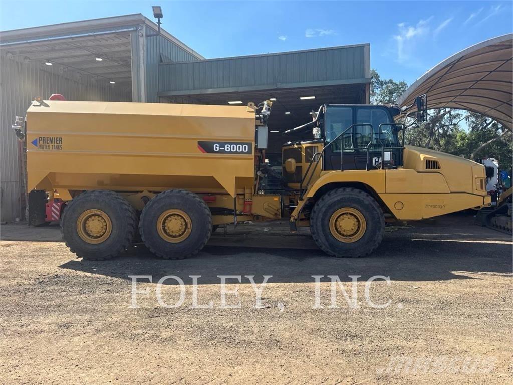 CAT 725-04 Autocisterna