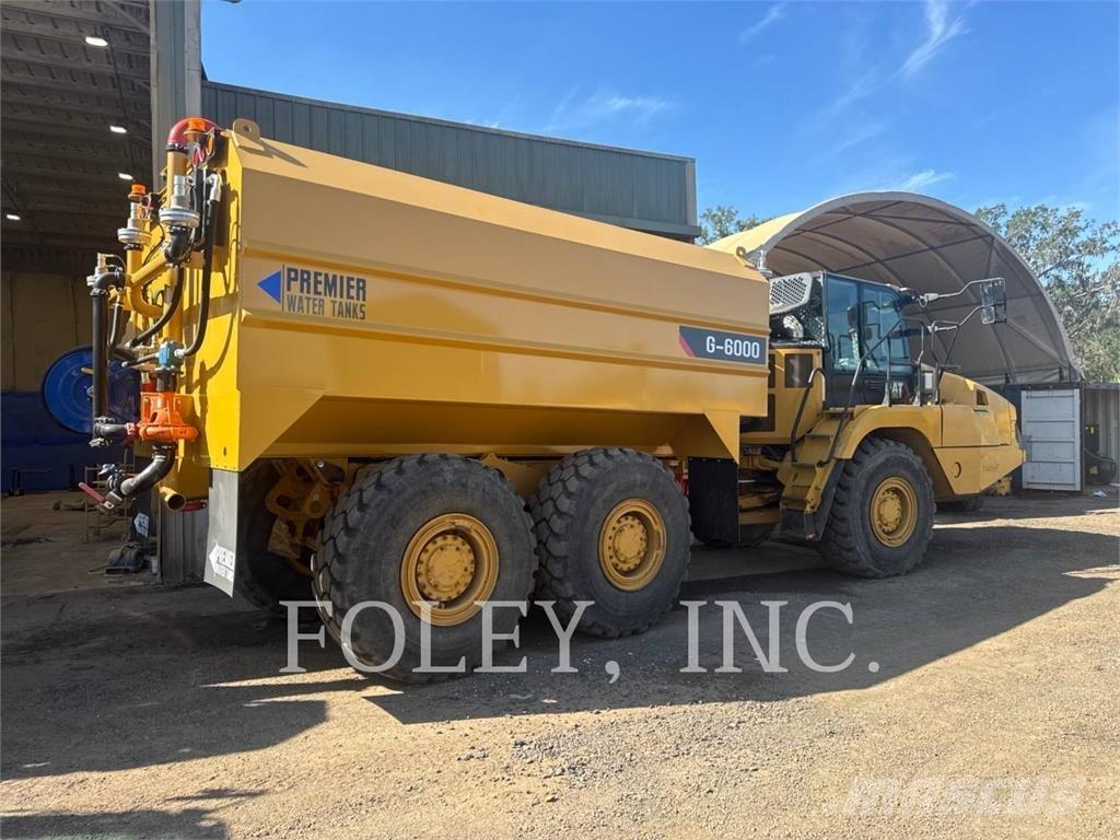 CAT 725-04 Autocisterna