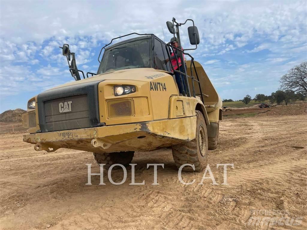 CAT 725C Artikulētie pašizgāzēji