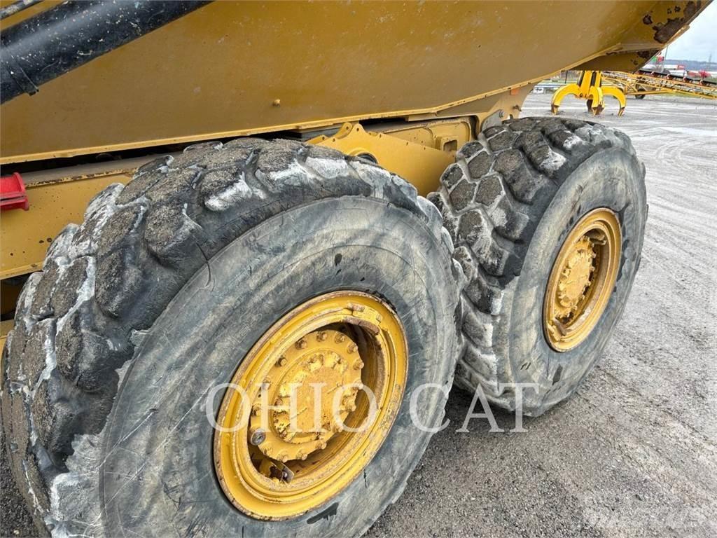 CAT 725C Artikulētie pašizgāzēji