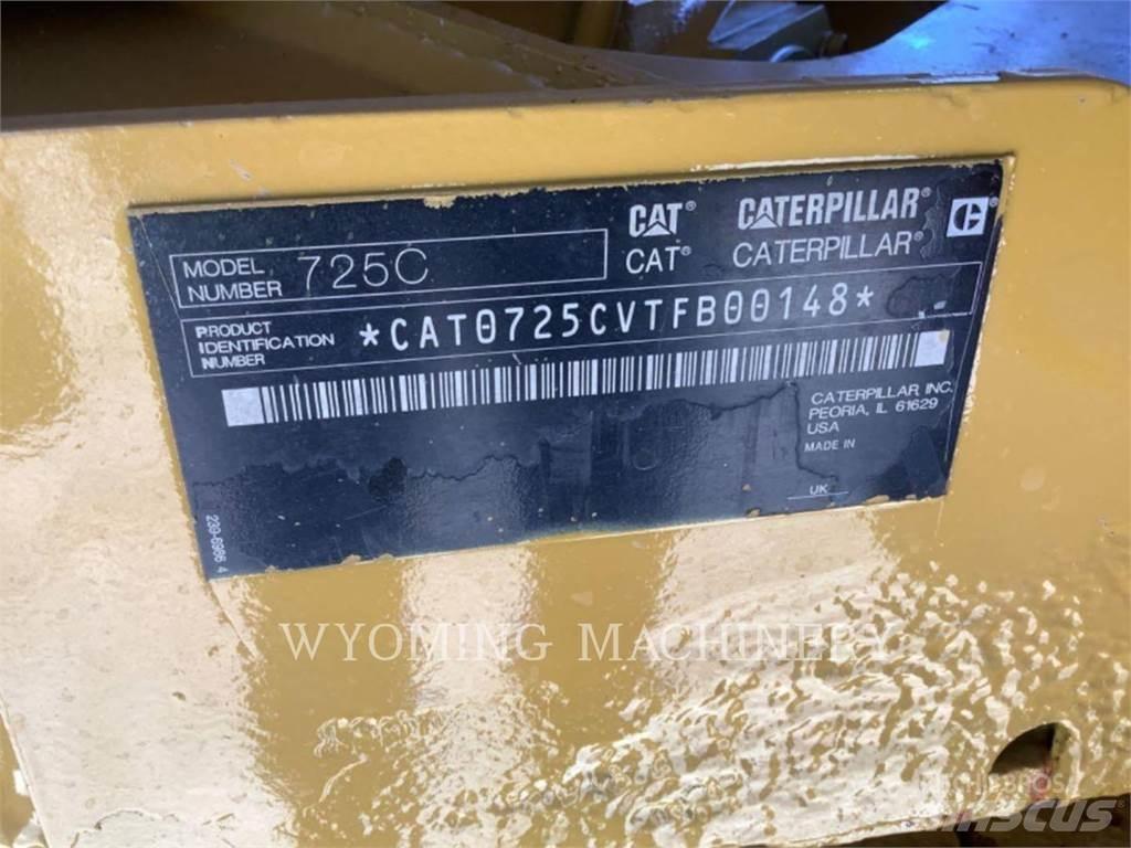 CAT 725C Artikulētie pašizgāzēji