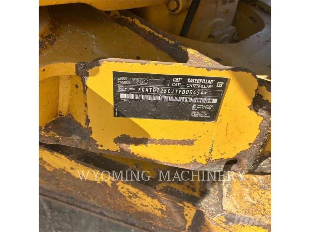CAT 725C Artikulētie pašizgāzēji