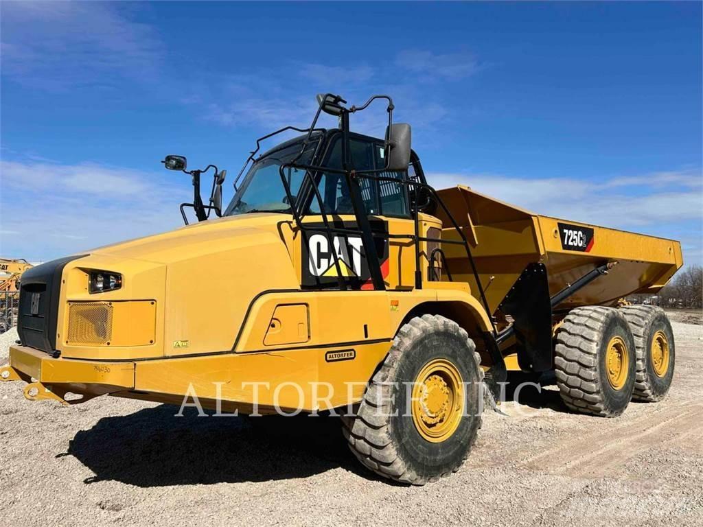 CAT 725C2 Artikulētie pašizgāzēji