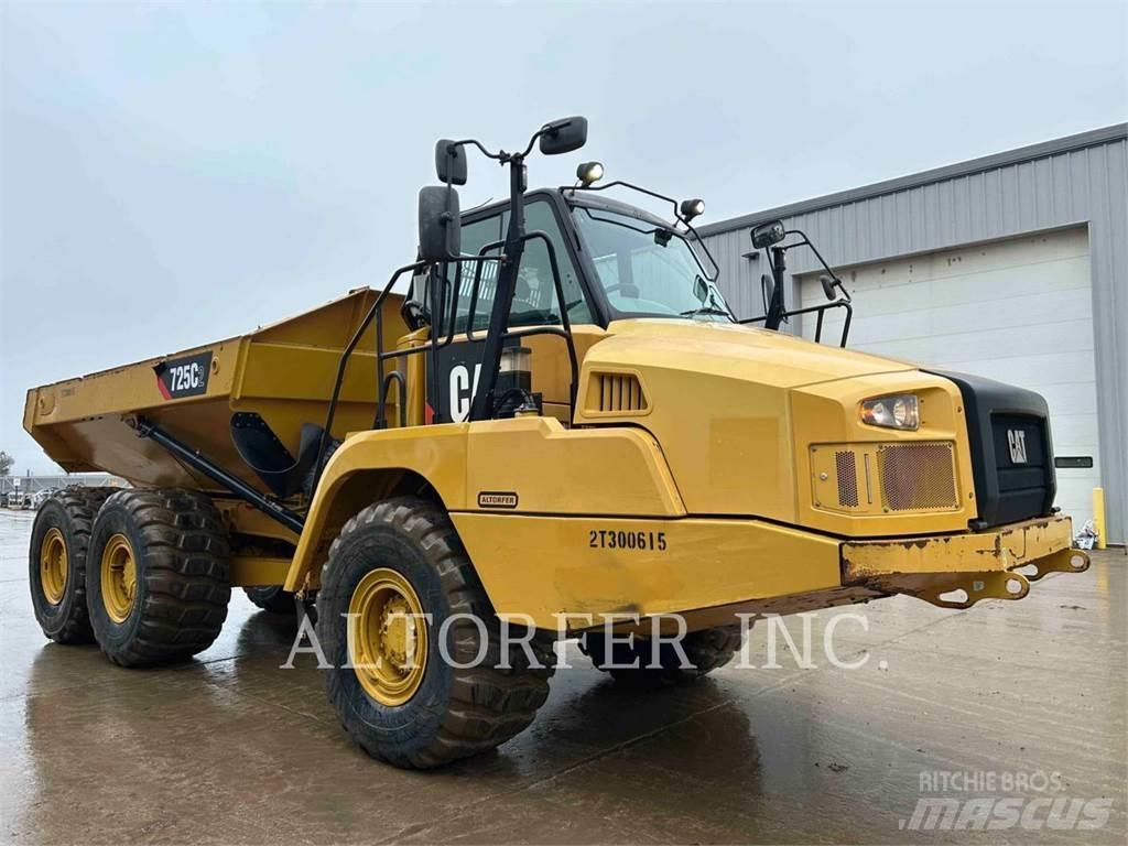 CAT 725C2 Artikulētie pašizgāzēji