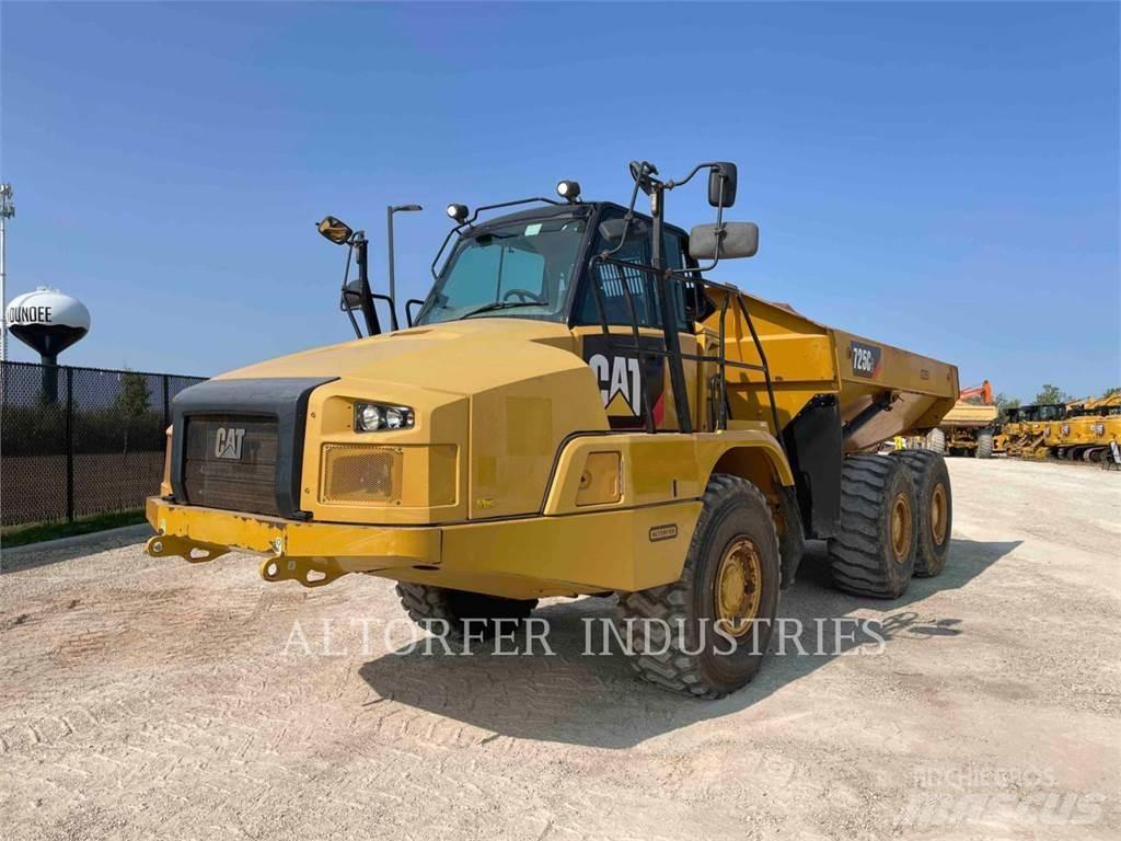 CAT 725C2 Artikulētie pašizgāzēji