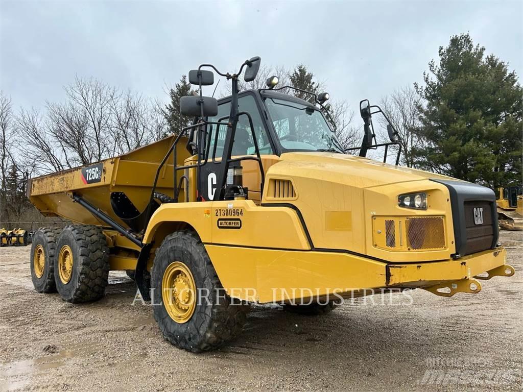 CAT 725C2 Artikulētie pašizgāzēji