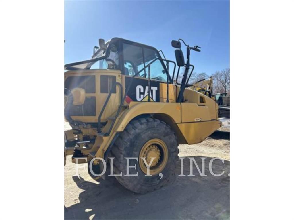 CAT 725C2 Artikulētie pašizgāzēji