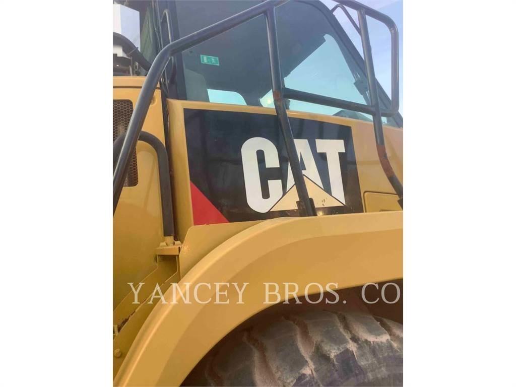 CAT 725C2 Artikulētie pašizgāzēji