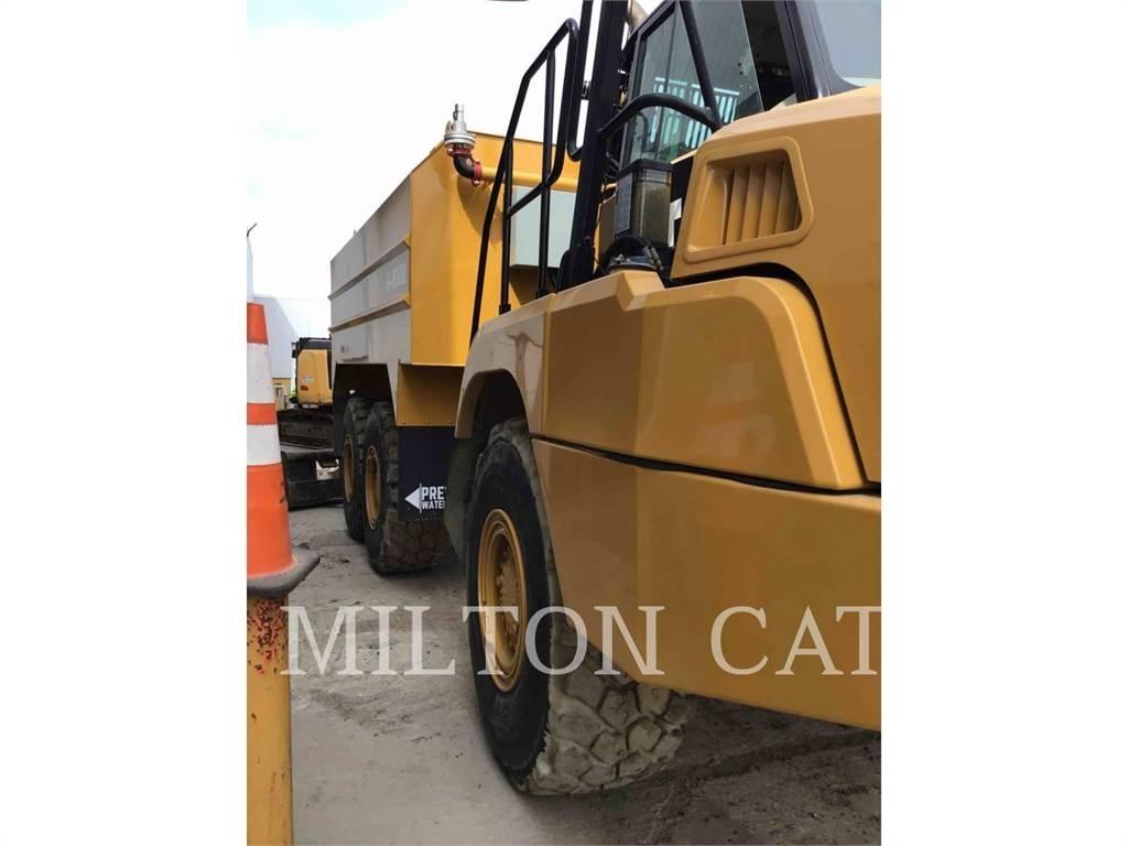 CAT 725C2 Artikulētie pašizgāzēji