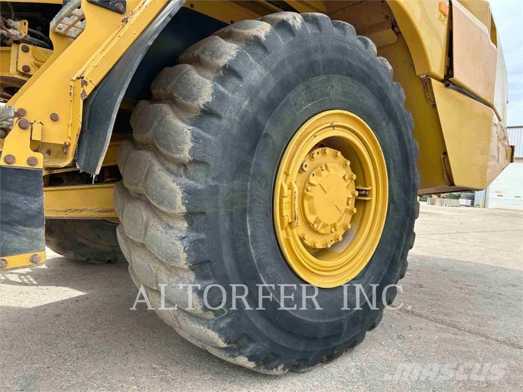 CAT 725C2 WT Artikulētie pašizgāzēji