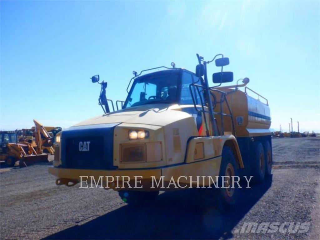 CAT 725C2 WT Ūdens mašīnas