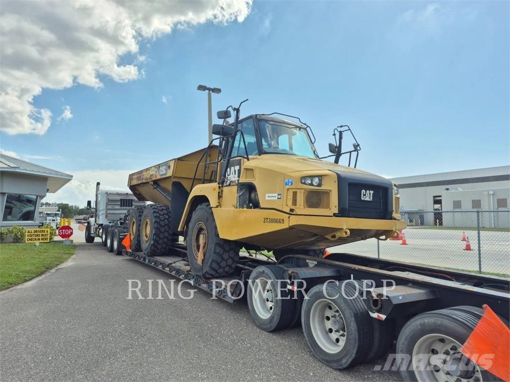 CAT 725C2TG Artikulētie pašizgāzēji
