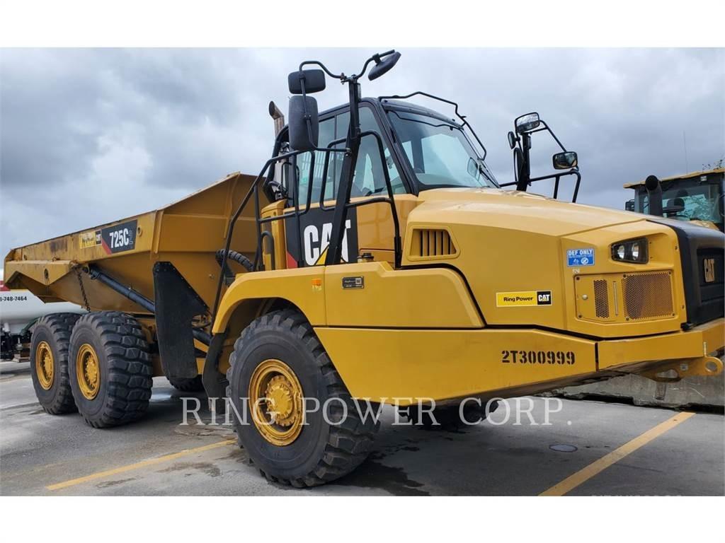 CAT 725C2WW Autocisterna