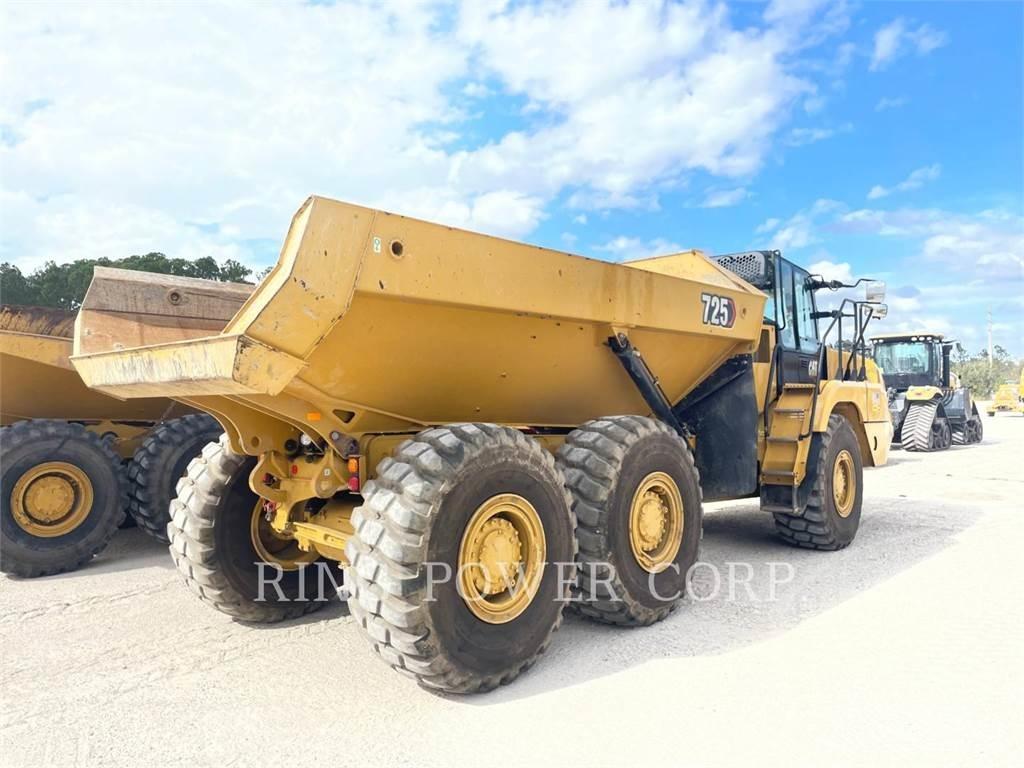 CAT 725WW Autocisterna