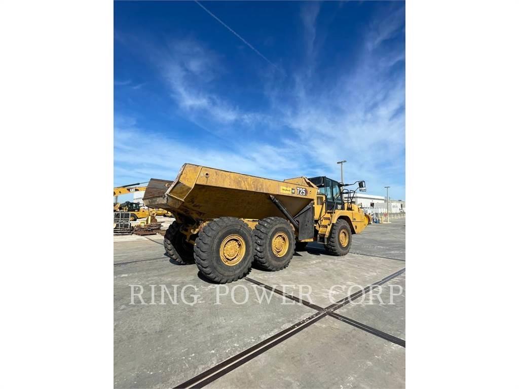 CAT 725WW Autocisterna