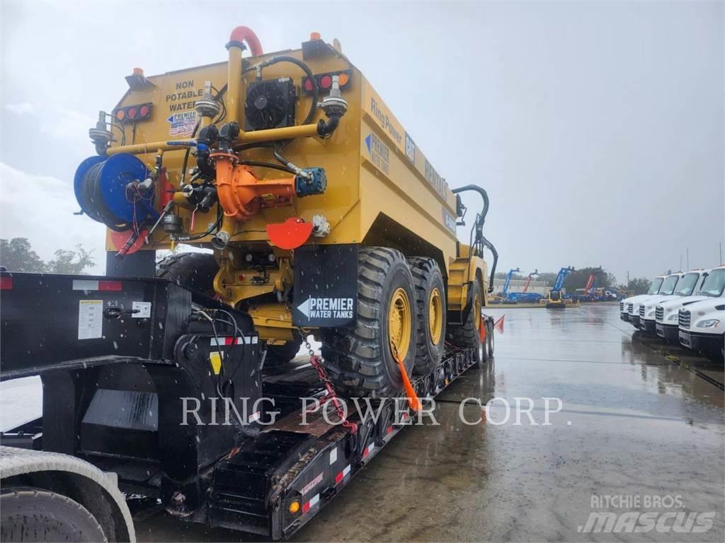 CAT 725WW Autocisterna