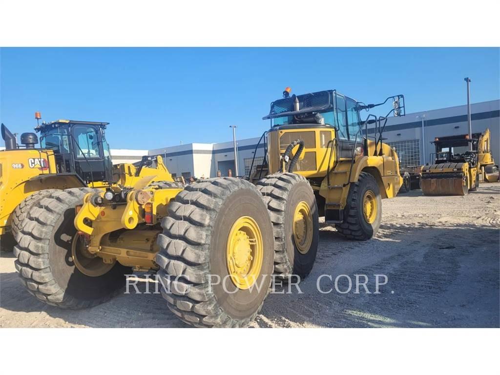 CAT 725WW Autocisterna
