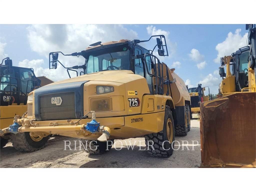 CAT 725WW Autocisterna