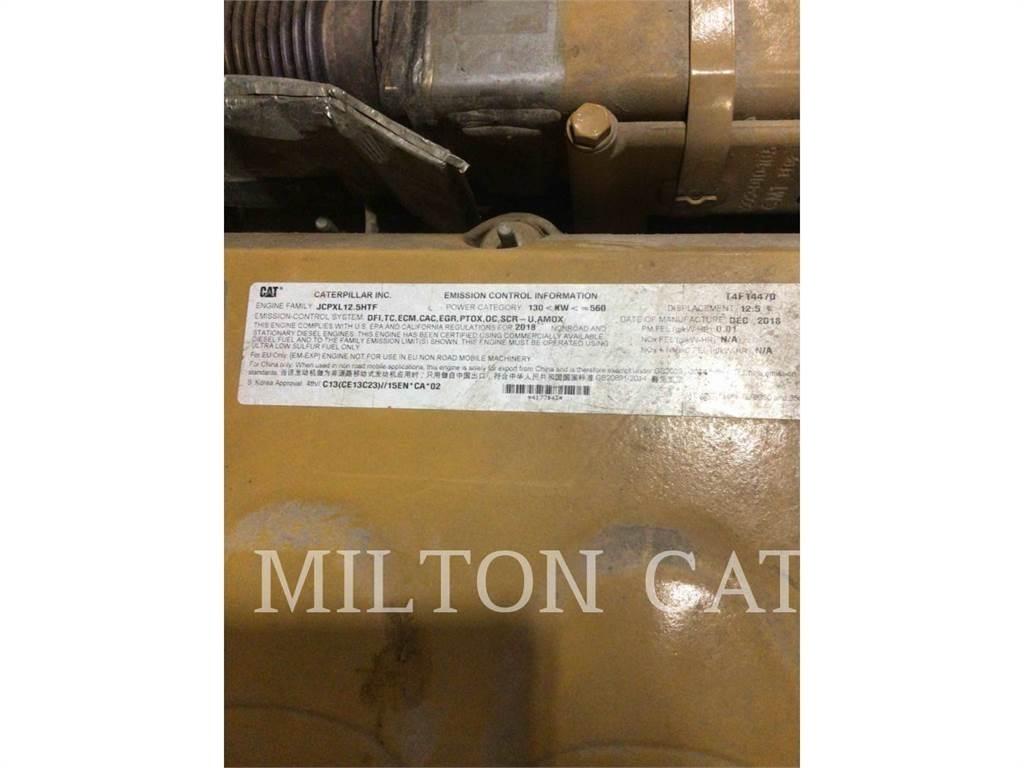 CAT 730 Artikulētie pašizgāzēji