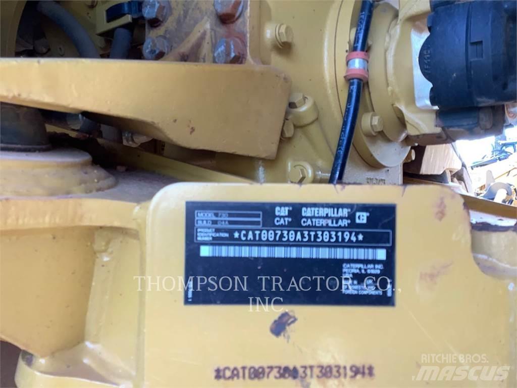 CAT 730 Artikulētie pašizgāzēji