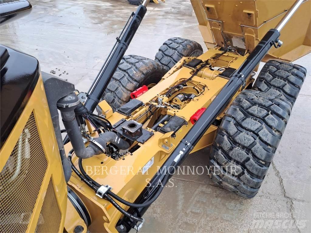 CAT 730 Artikulētie pašizgāzēji