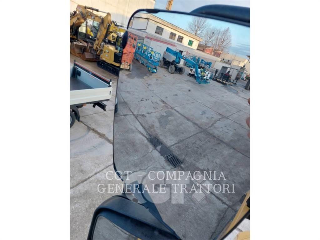 CAT 730 Artikulētie pašizgāzēji