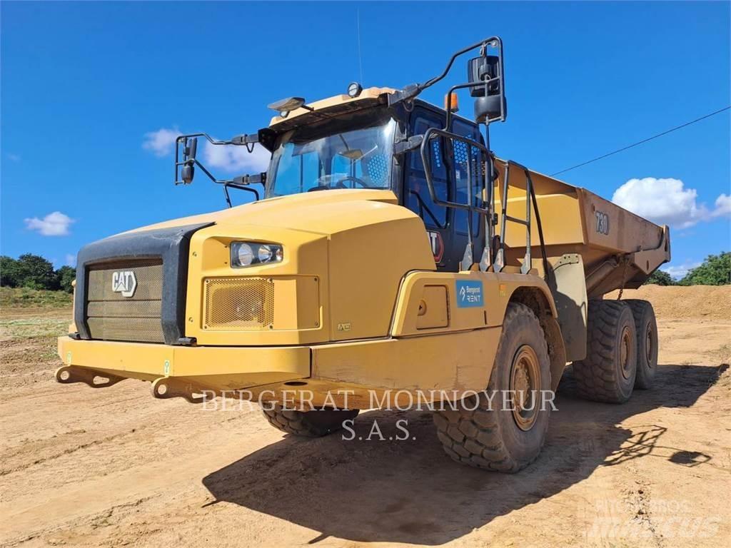 CAT 730 Artikulētie pašizgāzēji