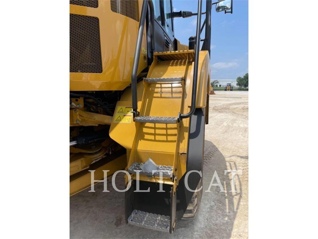 CAT 730 Artikulētie pašizgāzēji