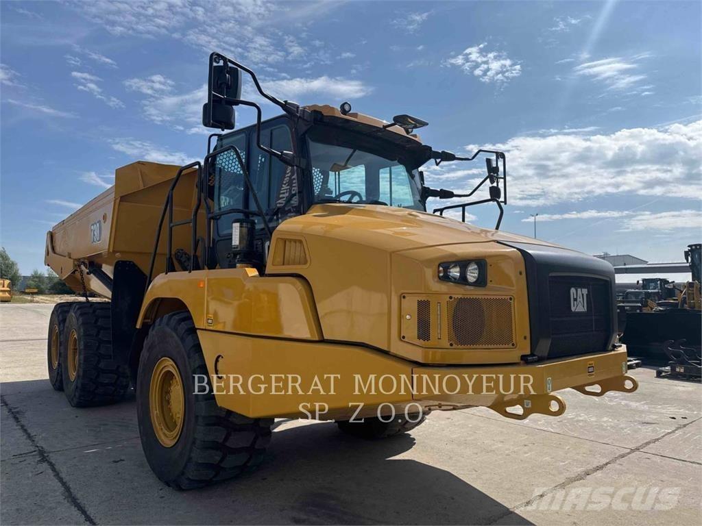 CAT 730 Artikulētie pašizgāzēji