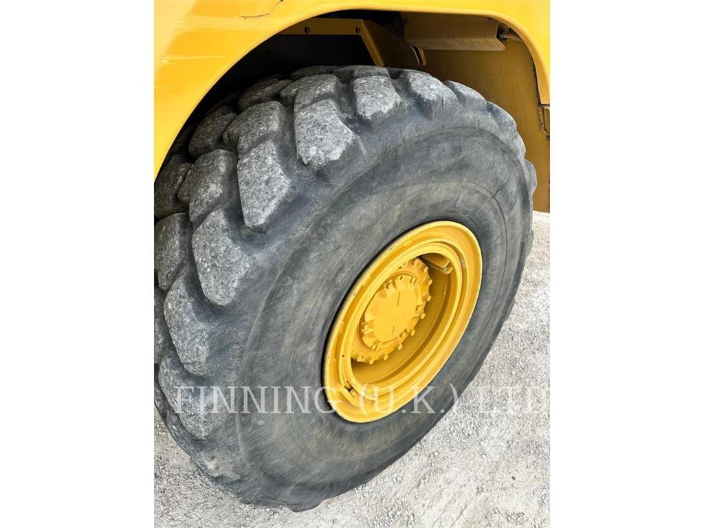 CAT 730-04A Artikulētie pašizgāzēji