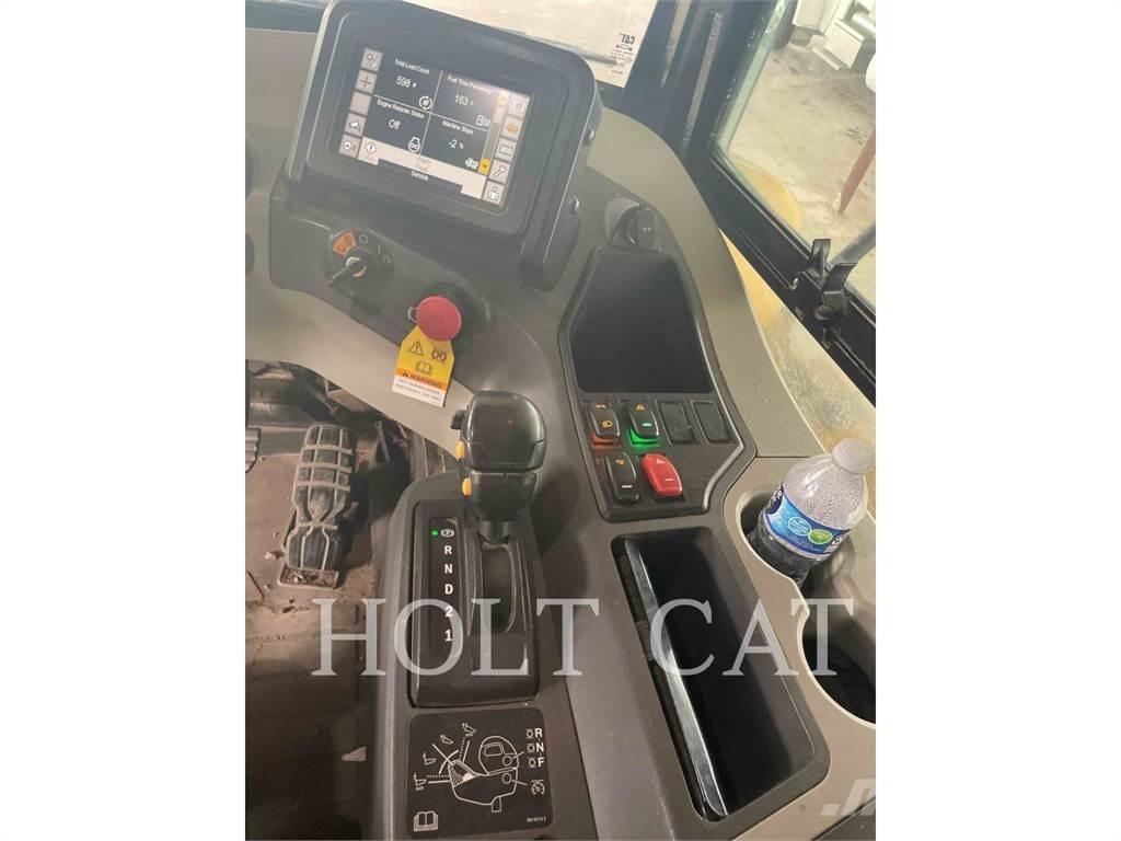 CAT 73004 Artikulētie pašizgāzēji
