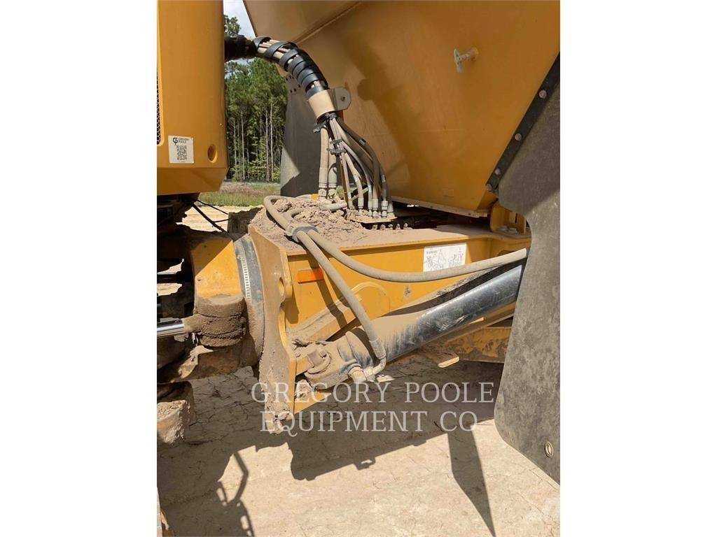 CAT 73004 Artikulētie pašizgāzēji